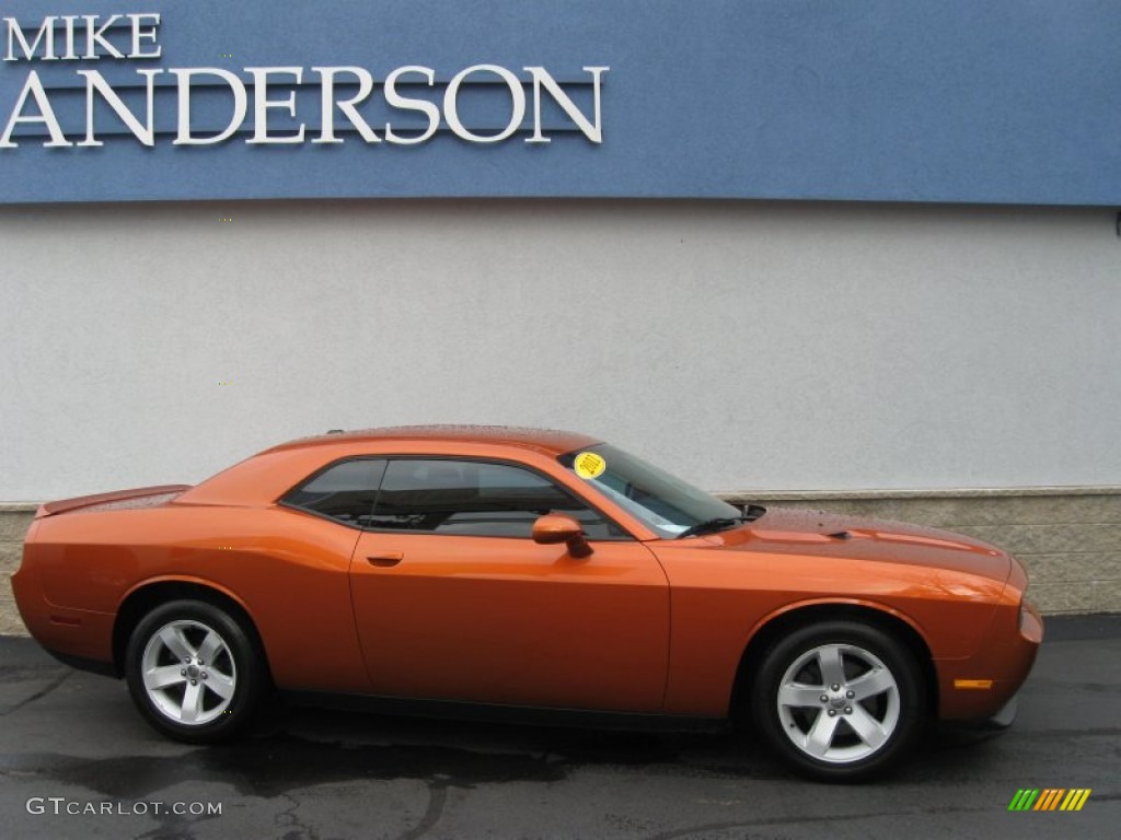 2011 Challenger SE - Toxic Orange Pearl / Dark Slate Gray photo #1