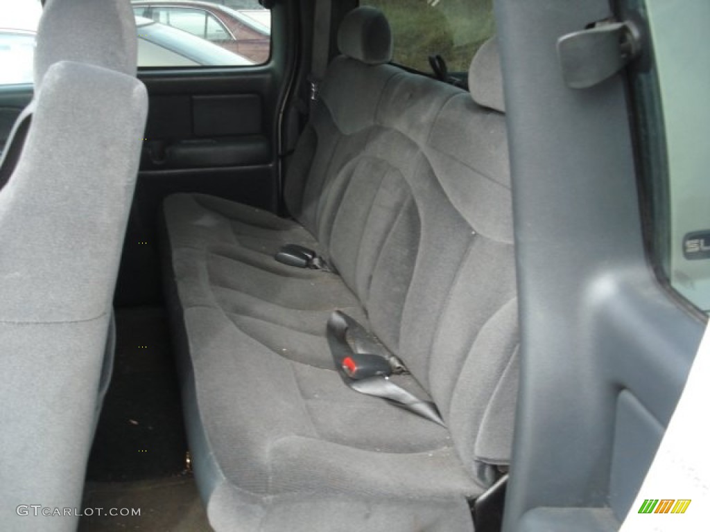 2002 GMC Sierra 1500 SL Extended Cab 4x4 Rear Seat Photos