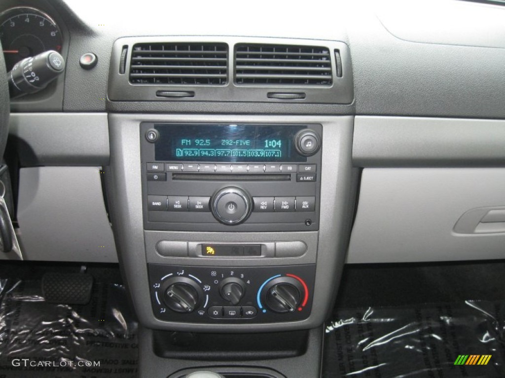 2008 Chevrolet Cobalt LT Coupe Controls Photo #73752686