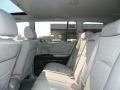 Millenium Silver Metallic - Highlander V6 Photo No. 12