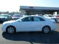 Super White - Camry  Photo No. 6