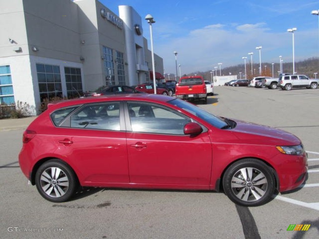 2013 Forte 5-Door EX - Crimson Red / Black photo #2