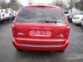 2002 Inferno Red Pearl Chrysler Voyager LX  photo #17