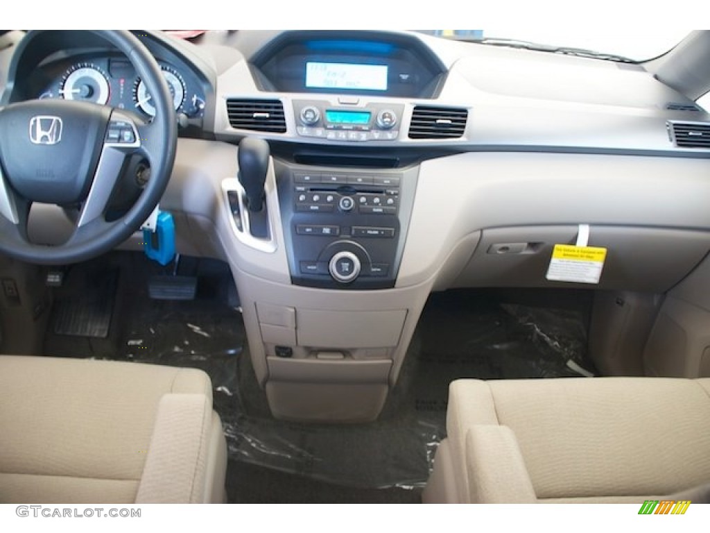 2013 Honda Odyssey LX Beige Dashboard Photo #73755326