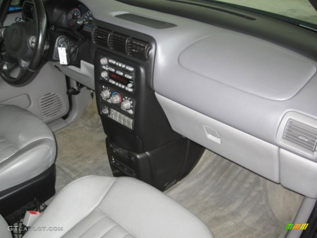 2004 Pontiac Montana MontanaVision Gray Dashboard Photo #73756424