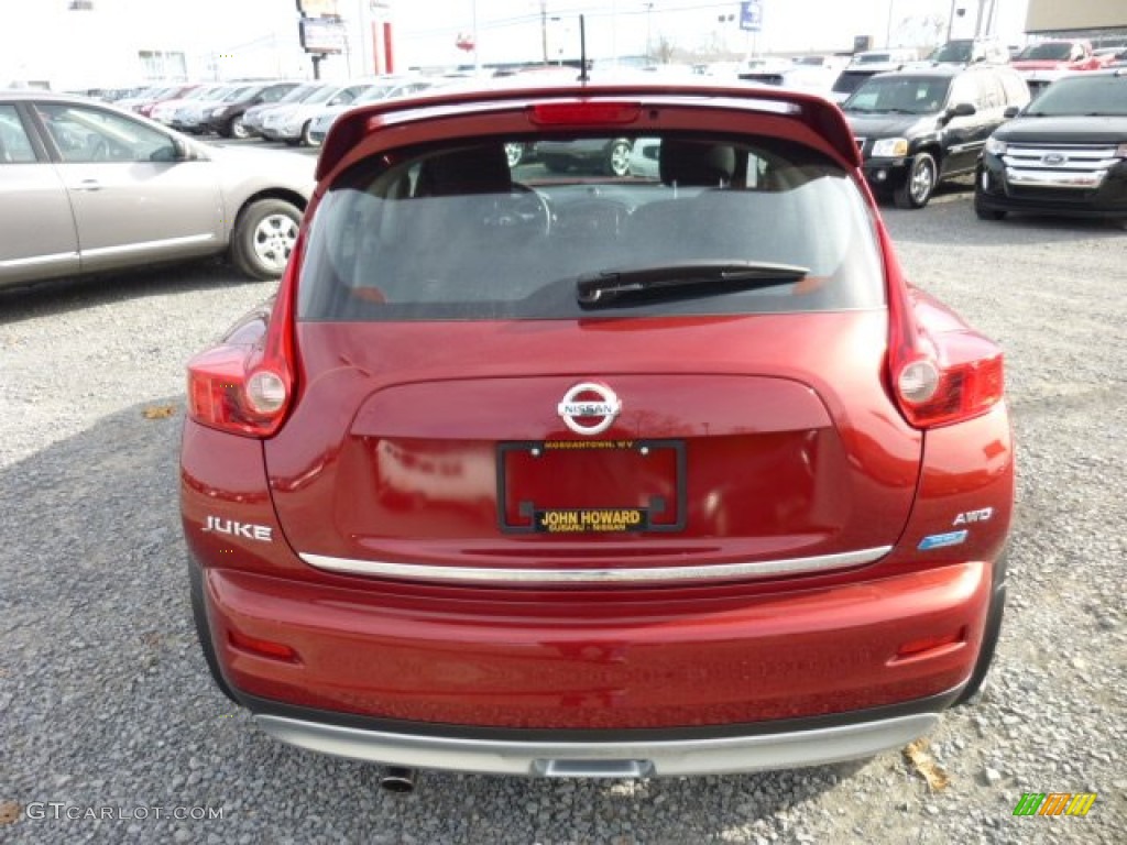 2013 Juke S AWD - Cayenne Red / Black/Silver Trim photo #6