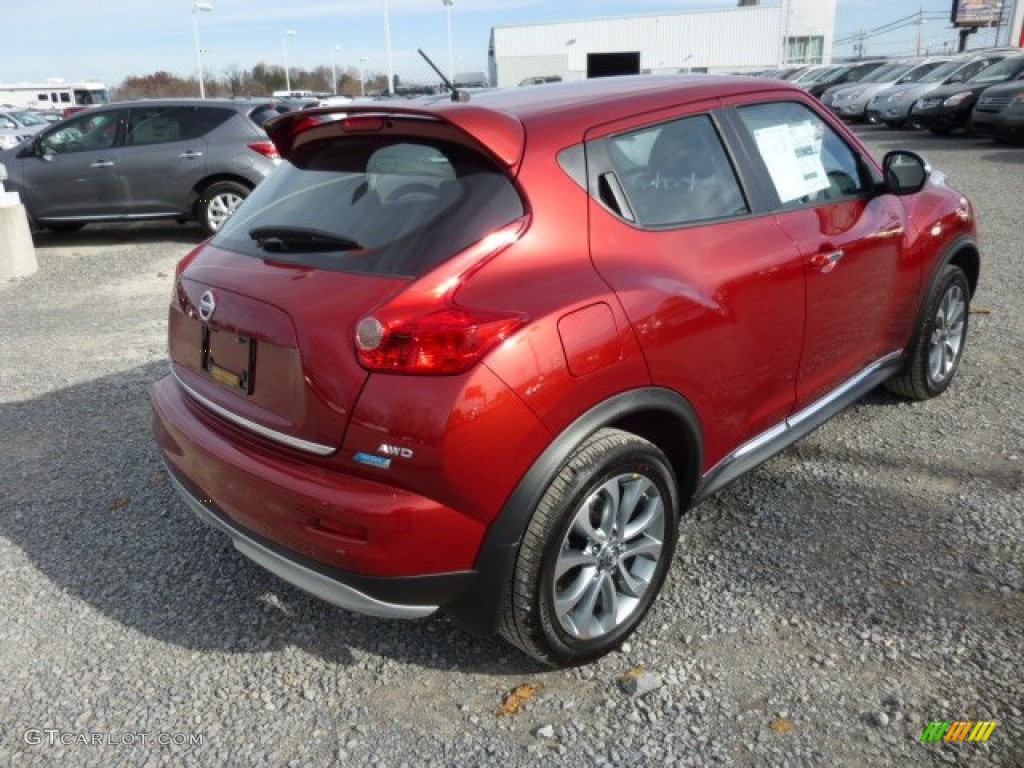 2013 Juke S AWD - Cayenne Red / Black/Silver Trim photo #7