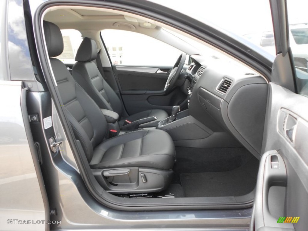 Titan Black Interior 2013 Volkswagen Jetta TDI Sedan Photo #73759546