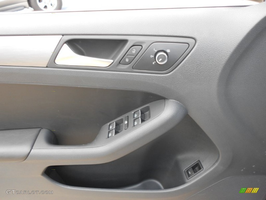2013 Volkswagen Jetta TDI Sedan Controls Photo #73759700