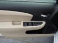 Bright White - 200 LX Sedan Photo No. 10