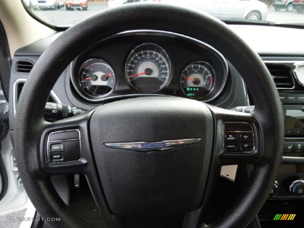 2012 200 LX Sedan - Bright White / Black photo #15