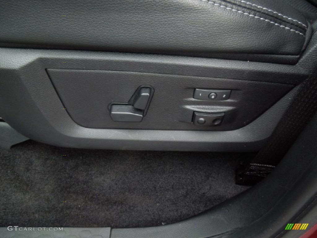 Black Interior 2013 Ram 1500 Laramie Crew Cab Photo #73760360