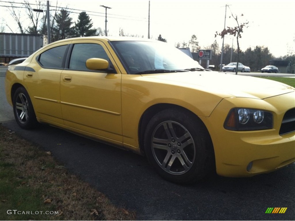 2006 Charger R/T Daytona - Top Banana Yellow / Dark Slate Gray/Light Graystone photo #4