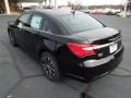 Black - 200 S Sedan Photo No. 4