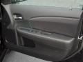 Black - 200 S Sedan Photo No. 24