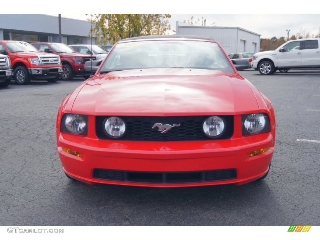 2007 Mustang GT Premium Convertible - Torch Red / Black/Red photo #7