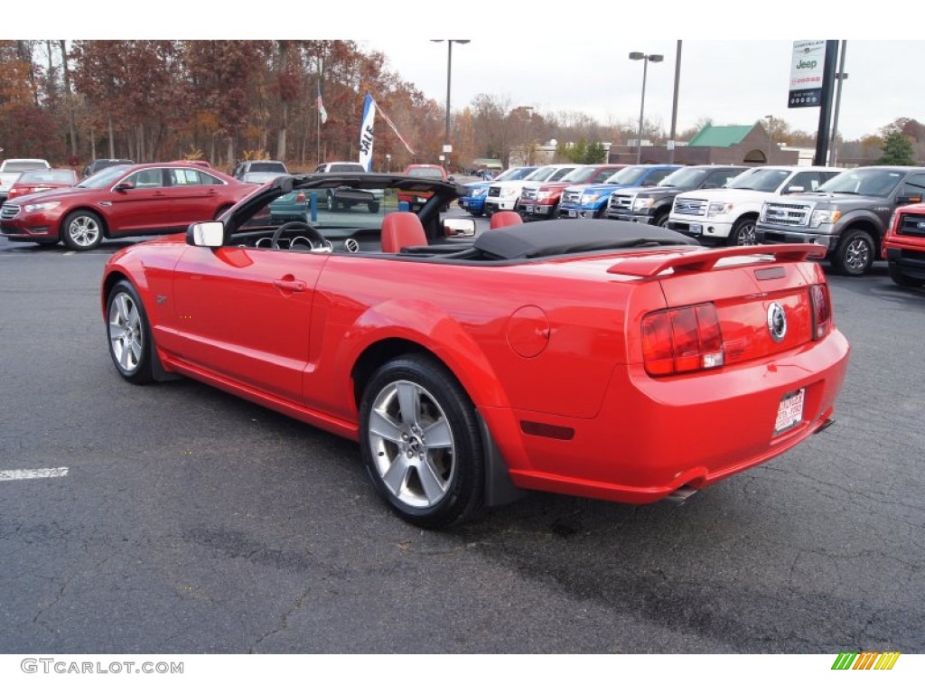 2007 Mustang GT Premium Convertible - Torch Red / Black/Red photo #33