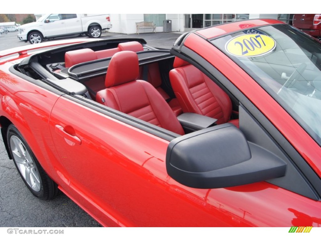 2007 Mustang GT Premium Convertible - Torch Red / Black/Red photo #35