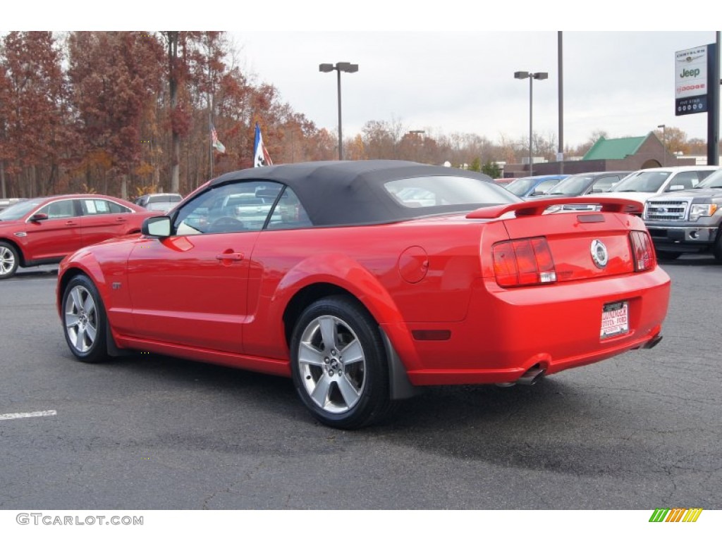 2007 Mustang GT Premium Convertible - Torch Red / Black/Red photo #39