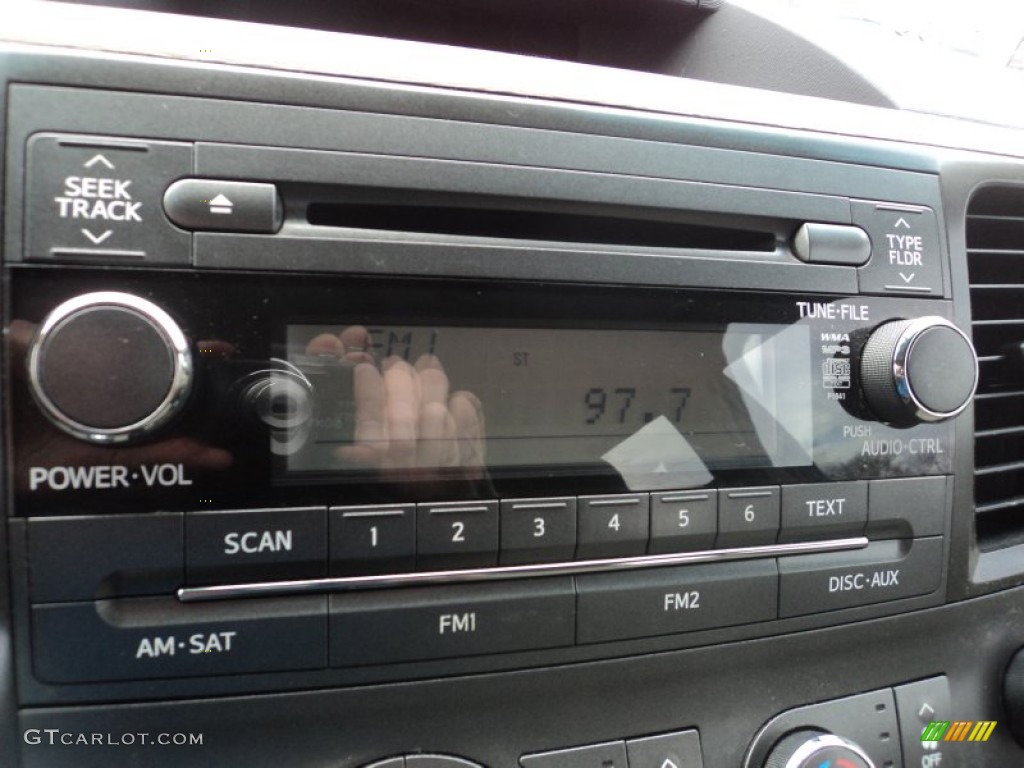 2011 Sienna V6 - Sandy Beach Metallic / Bisque photo #13