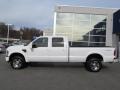 Oxford White - F350 Super Duty XL Crew Cab 4x4 Photo No. 2