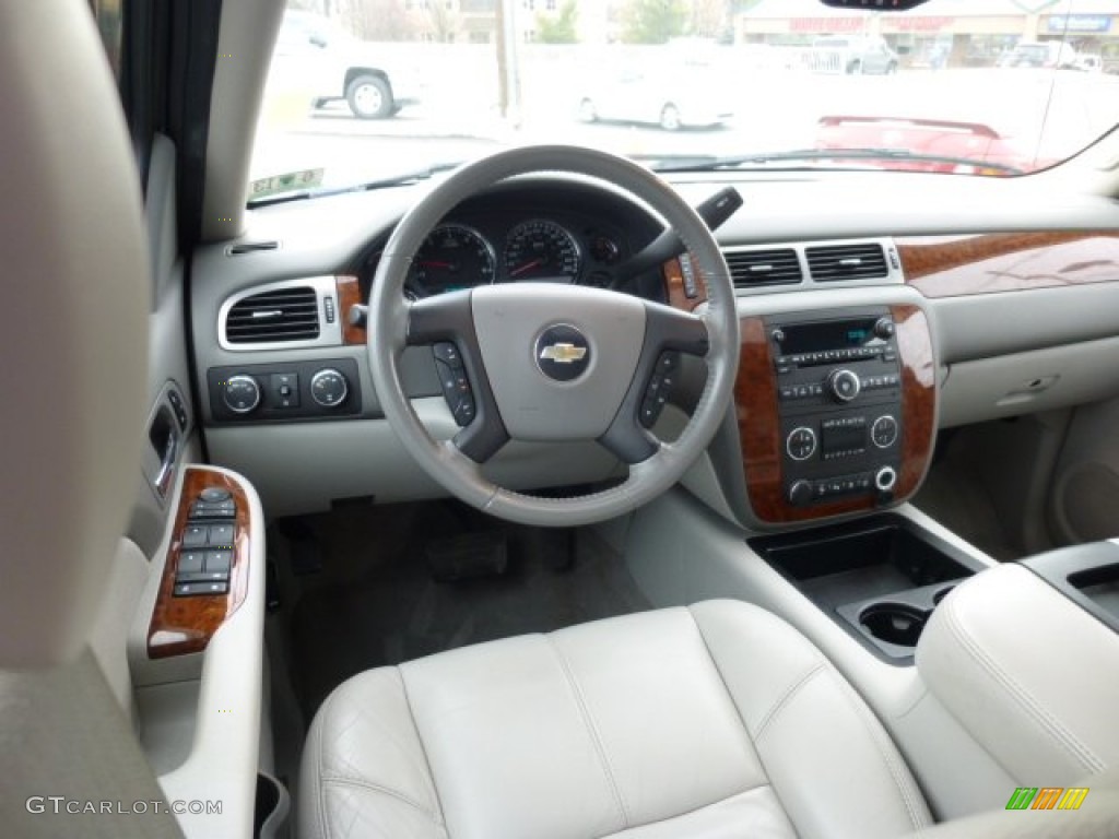 Dark Titanium/Light Titanium Interior 2007 Chevrolet Avalanche LTZ 4WD Photo #73764692