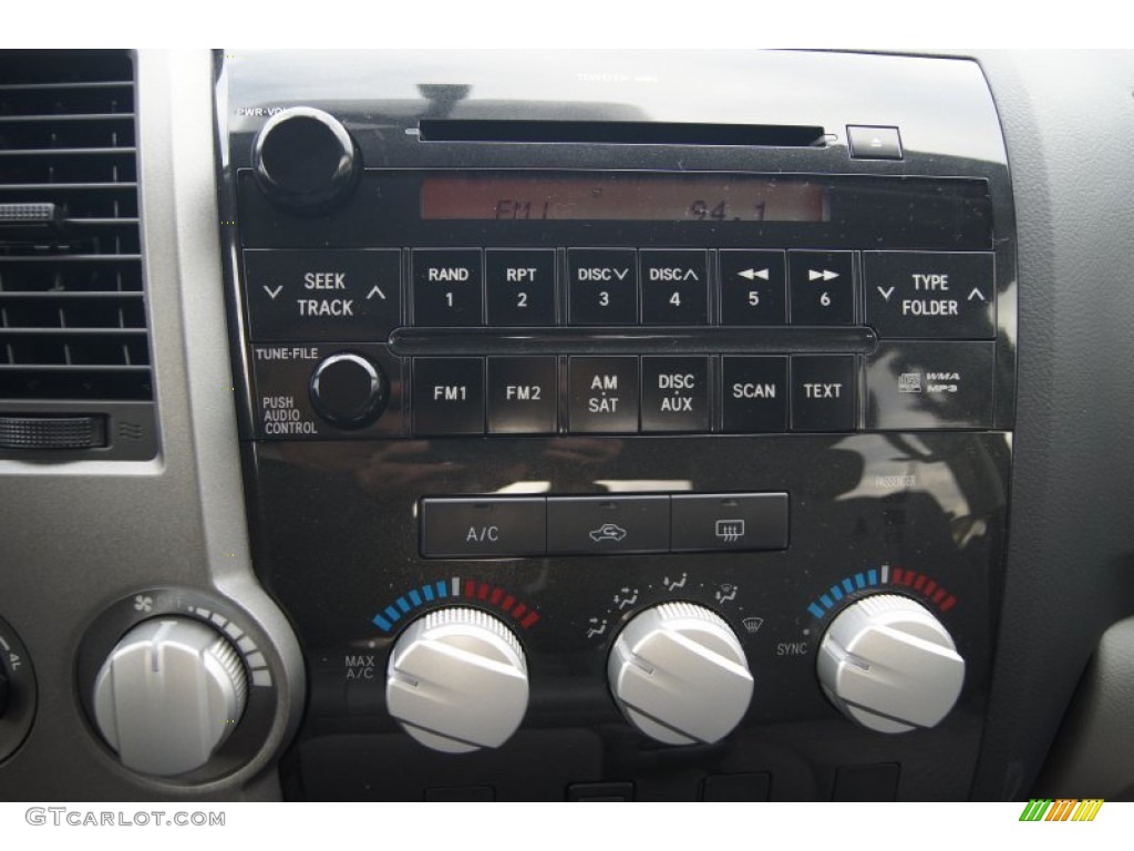 2013 Tundra CrewMax 4x4 - Black / Graphite photo #36