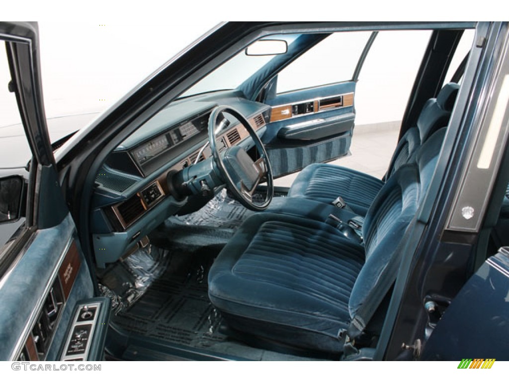 1985 Ninety-Eight Brougham Sedan - Dark Blue Metallic / Blue photo #17