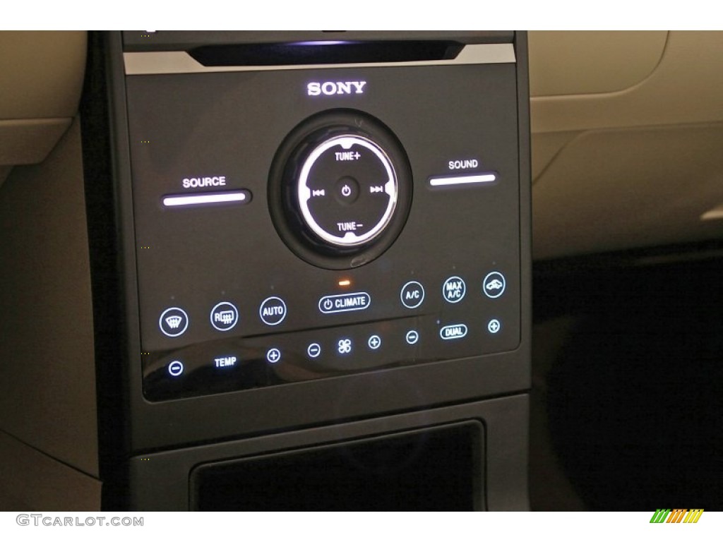 2013 Ford Flex Limited Controls Photo #73769223
