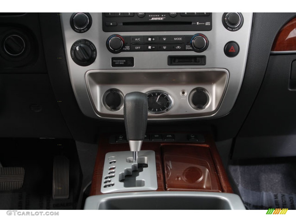 2010 Infiniti QX 56 4WD Controls Photo #73769468