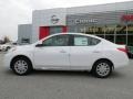 Fresh Powder White - Versa 1.6 SV Sedan Photo No. 2