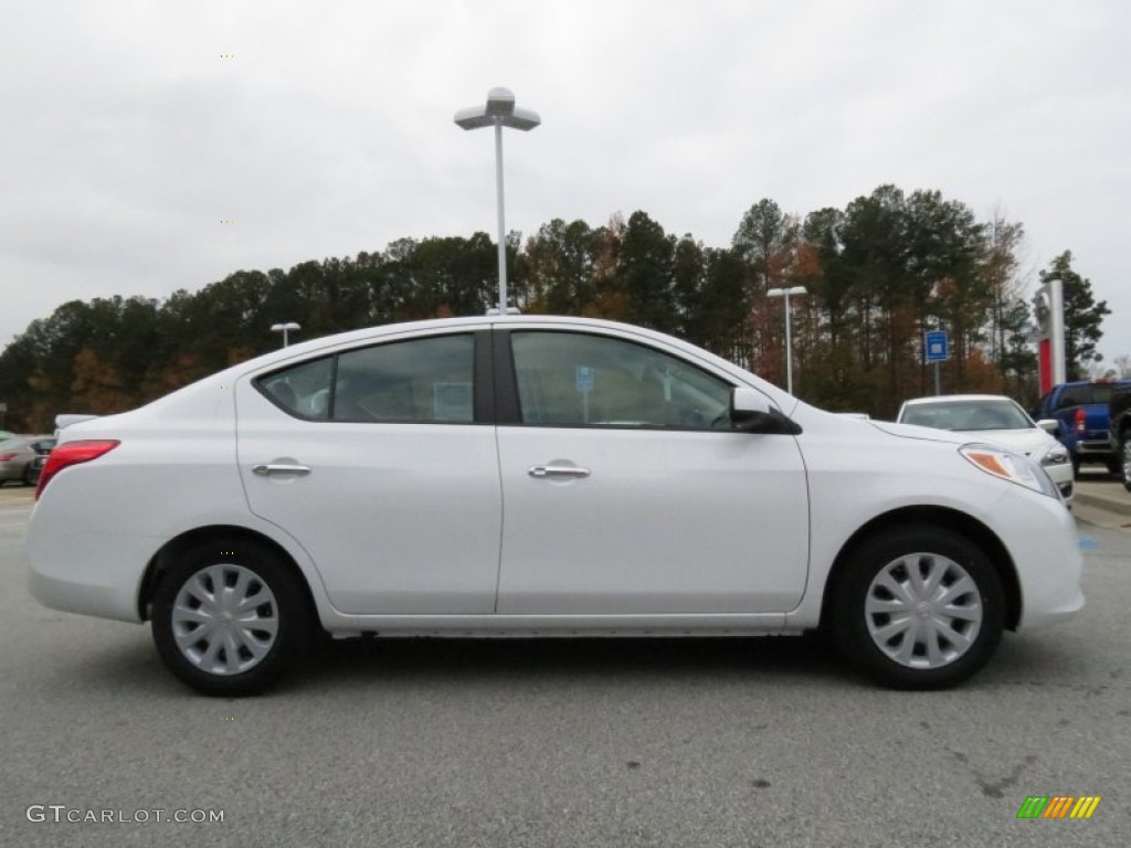 Fresh Powder White 2013 Nissan Versa 1.6 SV Sedan Exterior Photo #73770020