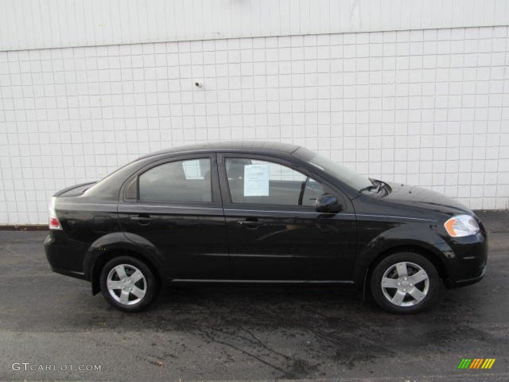 2010 Aveo LT Sedan - Black Granite / Charcoal photo #2