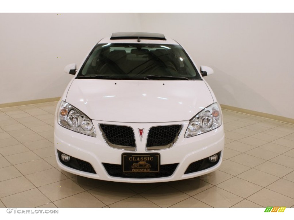 2010 G6 GT Sedan - Summit White / Ebony photo #2