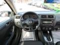 Black - Jetta SE Sedan Photo No. 19