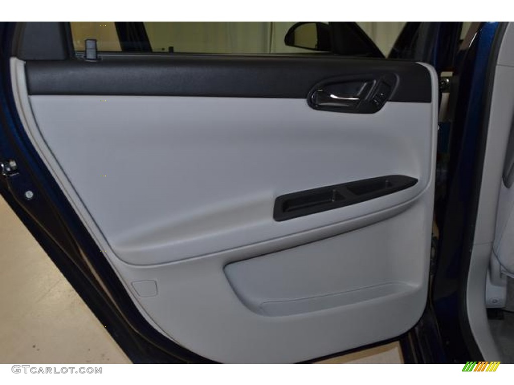 2011 Impala LT - Imperial Blue Metallic / Gray photo #29