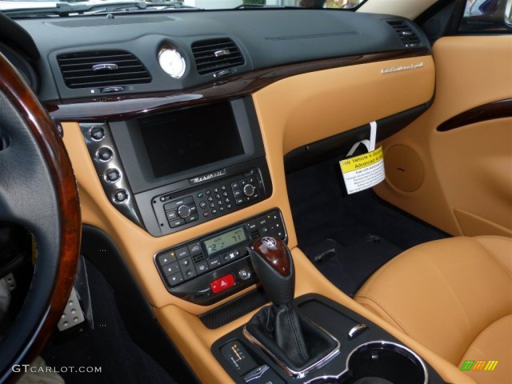 Cuoio Interior 2013 Maserati GranTurismo Sport Coupe Photo #73775962