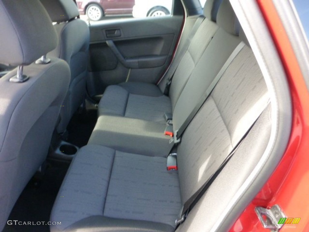 Charcoal Black Interior 2010 Ford Focus SE Sedan Photo #73778345