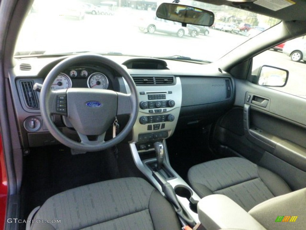 Charcoal Black Interior 2010 Ford Focus SE Sedan Photo #73778360