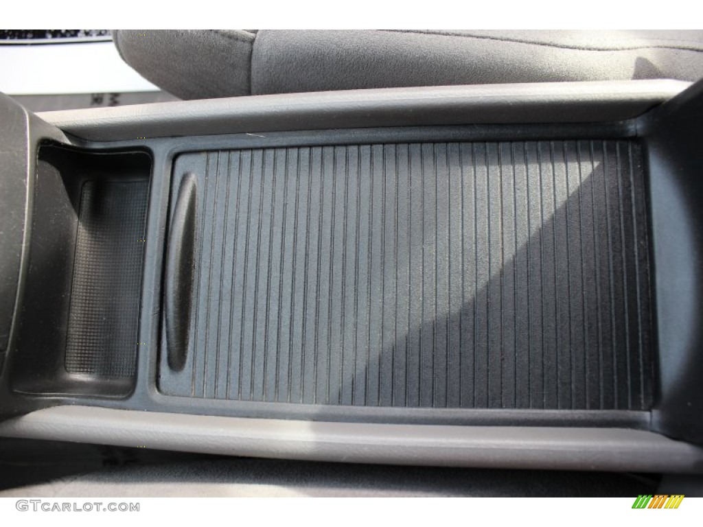 2006 Civic LX Coupe - Galaxy Gray Metallic / Gray photo #27