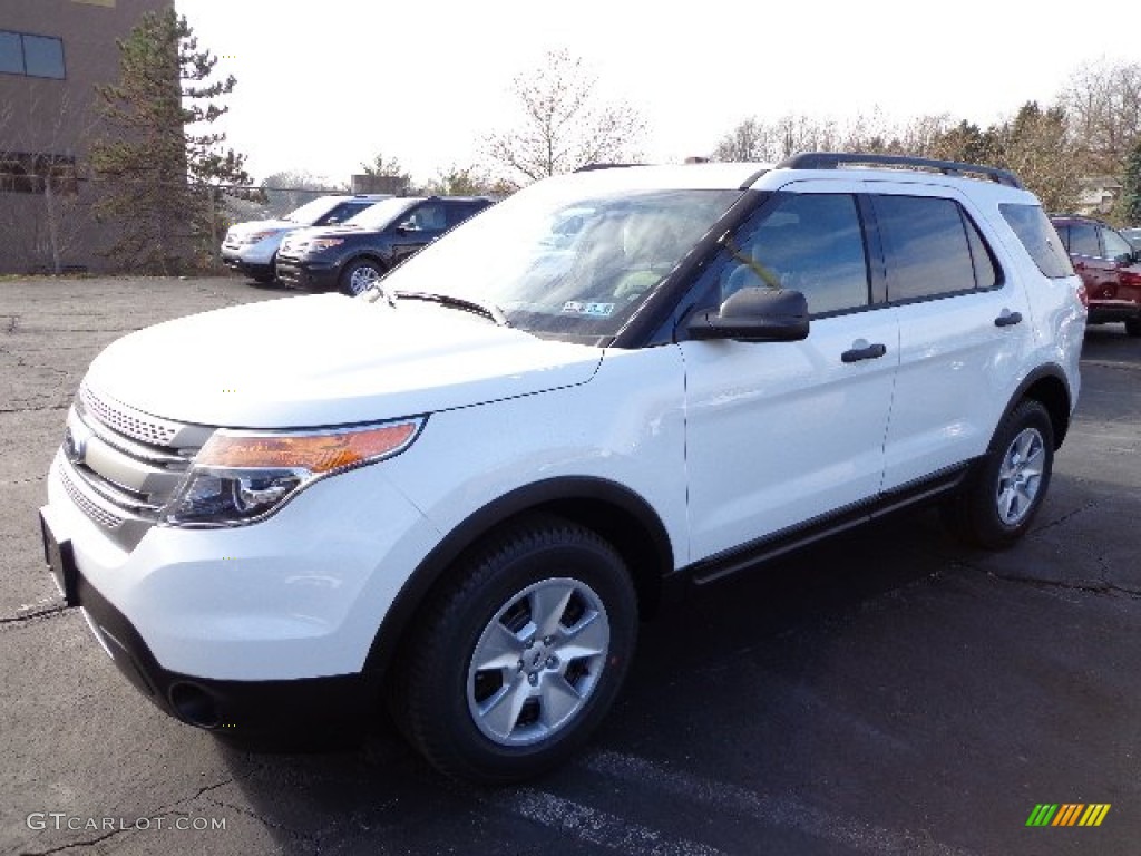 2013 Explorer 4WD - Oxford White / Medium Light Stone photo #5