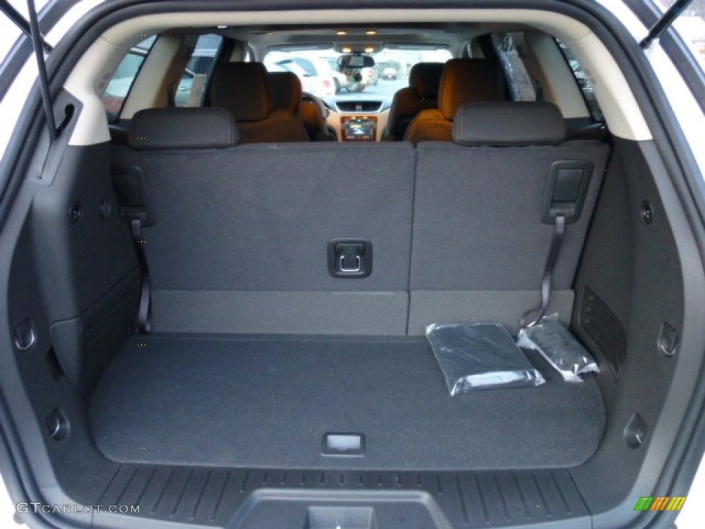 2013 Chevrolet Traverse LT AWD Trunk Photo #73779707