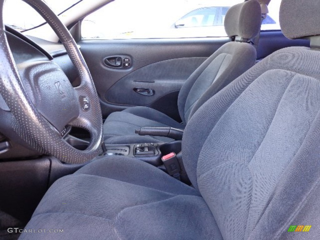 Gray Interior 2002 Saturn S Series SC2 Coupe Photo #73782725