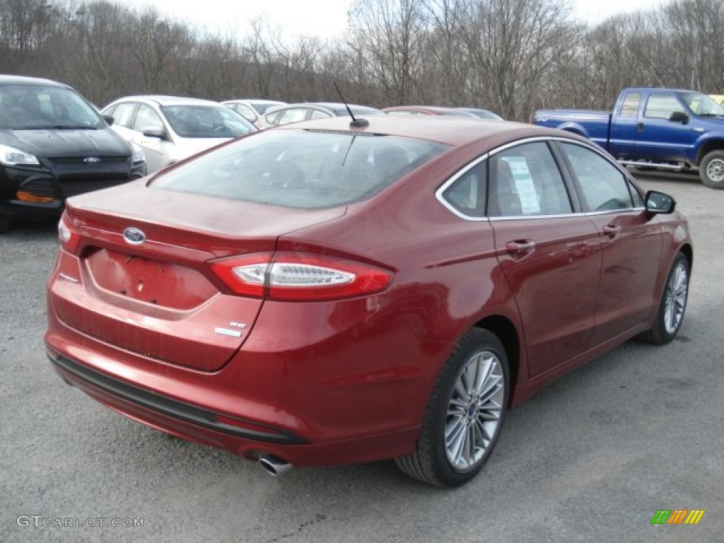 2013 Fusion SE 1.6 EcoBoost - Ruby Red Metallic / Charcoal Black photo #8