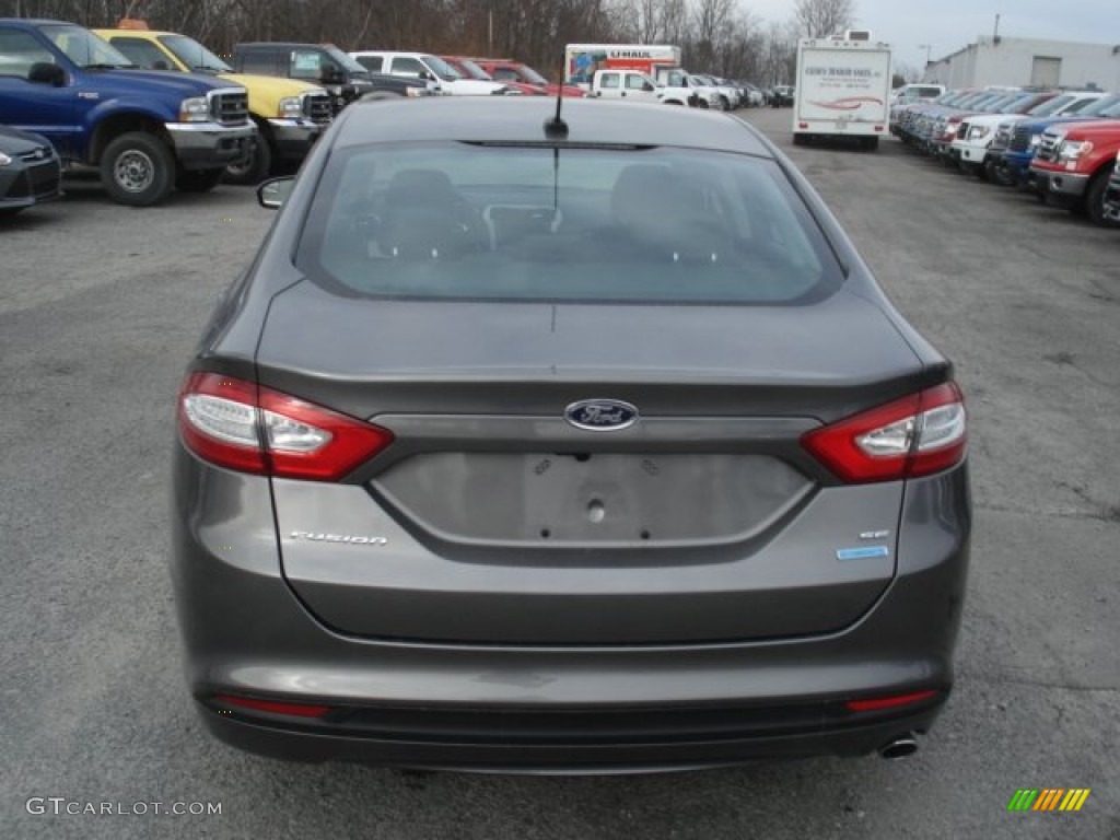 2013 Fusion SE 1.6 EcoBoost - Sterling Gray Metallic / Charcoal Black photo #7