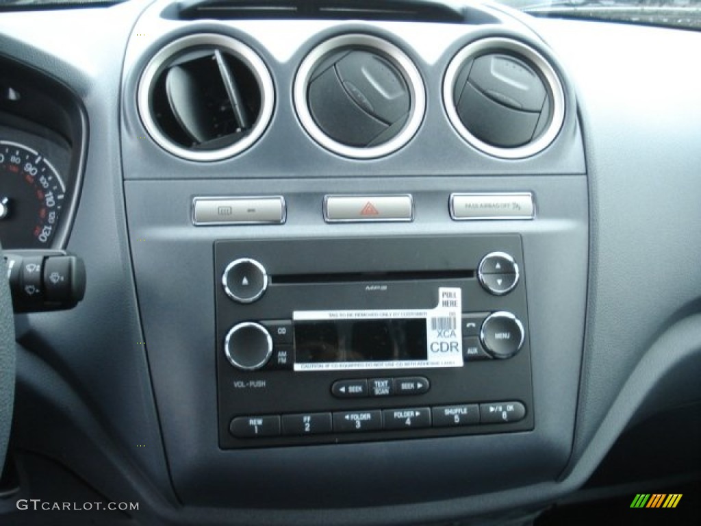2013 Ford Transit Connect XLT Van Controls Photo #73787315