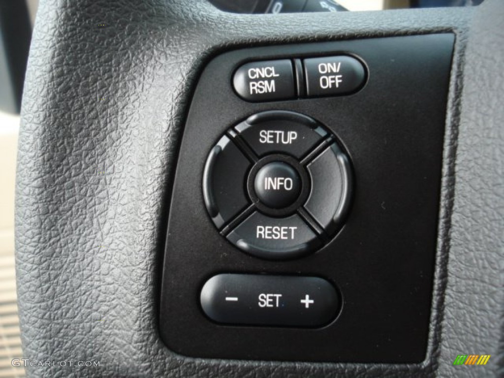 2012 Ford F250 Super Duty XLT Regular Cab 4x4 Controls Photo #73787708