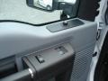 Oxford White - F350 Super Duty XL Regular Cab Dually Chassis Photo No. 13