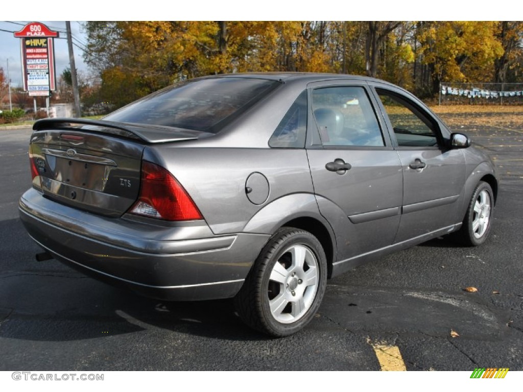 2003 Focus ZTS Sedan - Liquid Grey Metallic / Medium Graphite photo #6