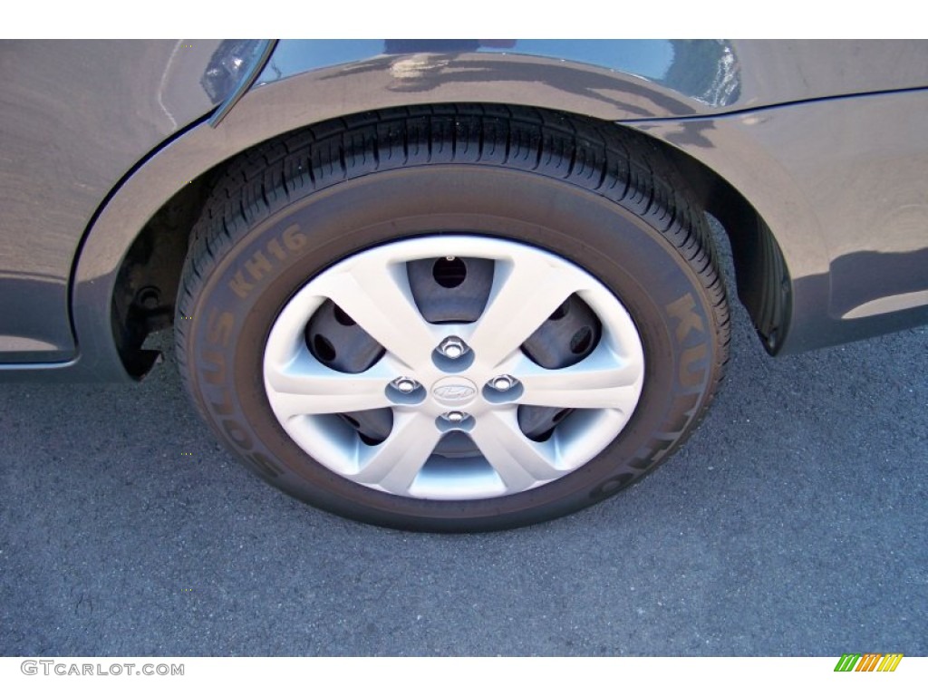 2009 Hyundai Accent GLS 4 Door Wheel Photo #73790021